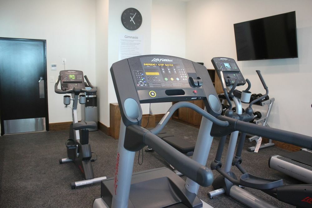Holiday Inn Express & Suites Silao Aeropuerto Terminal By Ihg 외부 사진