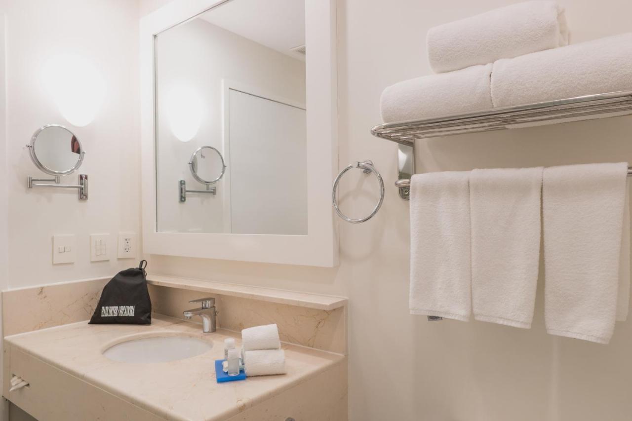 Holiday Inn Express & Suites Silao Aeropuerto Terminal By Ihg 외부 사진